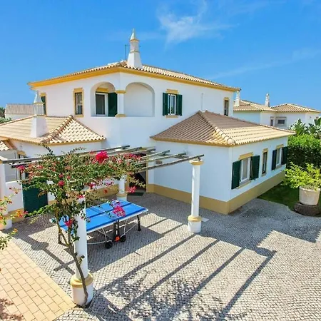 White Sands - Private Oasis, Heated Pool, Beaches & Strip Nearby * אלבופיירה