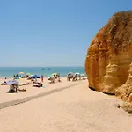 White Sands - Private Oasis, Heated Pool, Beaches & Strip Nearby Willa Albufeira