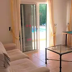 White Sands - Private Oasis, Heated Pool, Beaches & Strip Nearby * البوفيرا