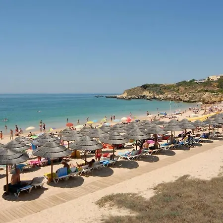 White Sands - Private Oasis, Heated Pool, Beaches & Strip Nearby