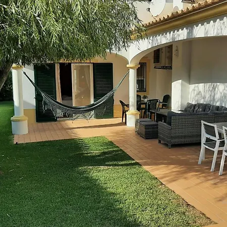 White Sands - Private Oasis, Heated Pool, Beaches & Strip Nearby Villa *