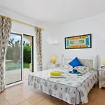 White Sands - Private Oasis, Heated Pool, Beaches & Strip Nearby 阿尔布费拉