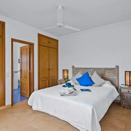 White Sands - Private Oasis, Heated Pool, Beaches & Strip Nearby אלבופיירה